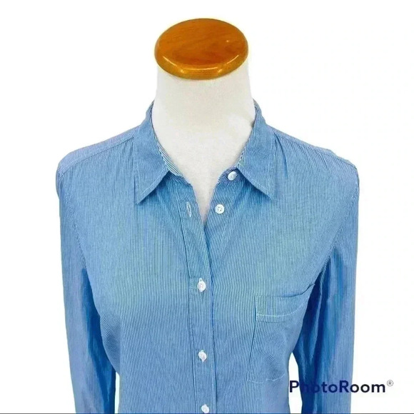 Talula Classic Fit Button Down Long Sleeve Shirt - Picture 2 of 9